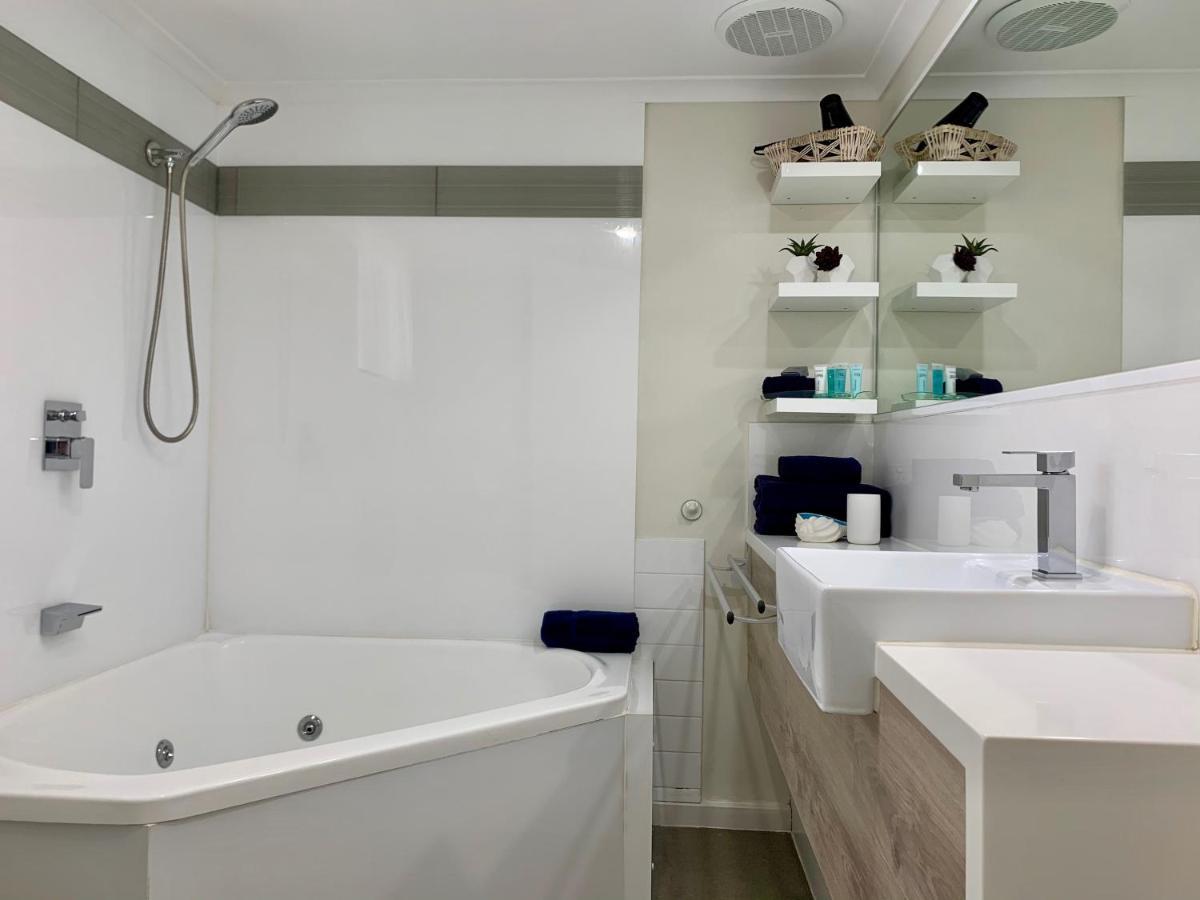 Apollo Bay Waterfront Motor Inn Екстериор снимка