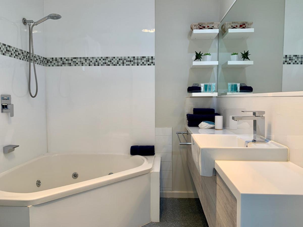 Apollo Bay Waterfront Motor Inn Екстериор снимка