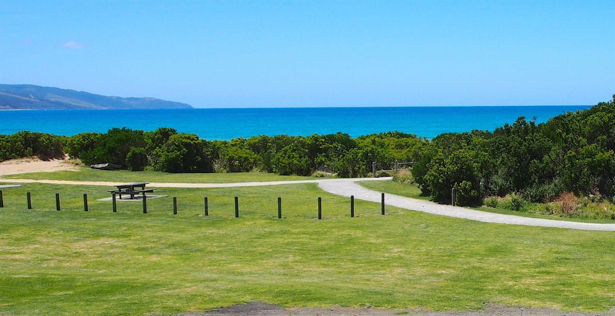 Apollo Bay Waterfront Motor Inn Екстериор снимка